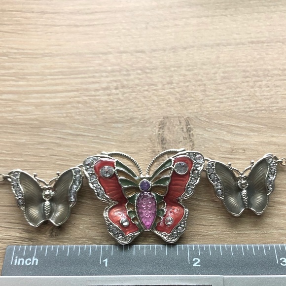 Butterfly Necklace & Earrings - Picture 6 of 8